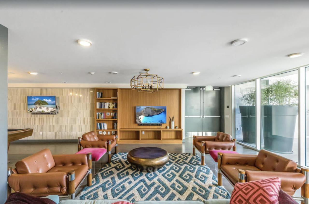 Centrally Located Apartments With Free Parking Глендейл Экстерьер фото