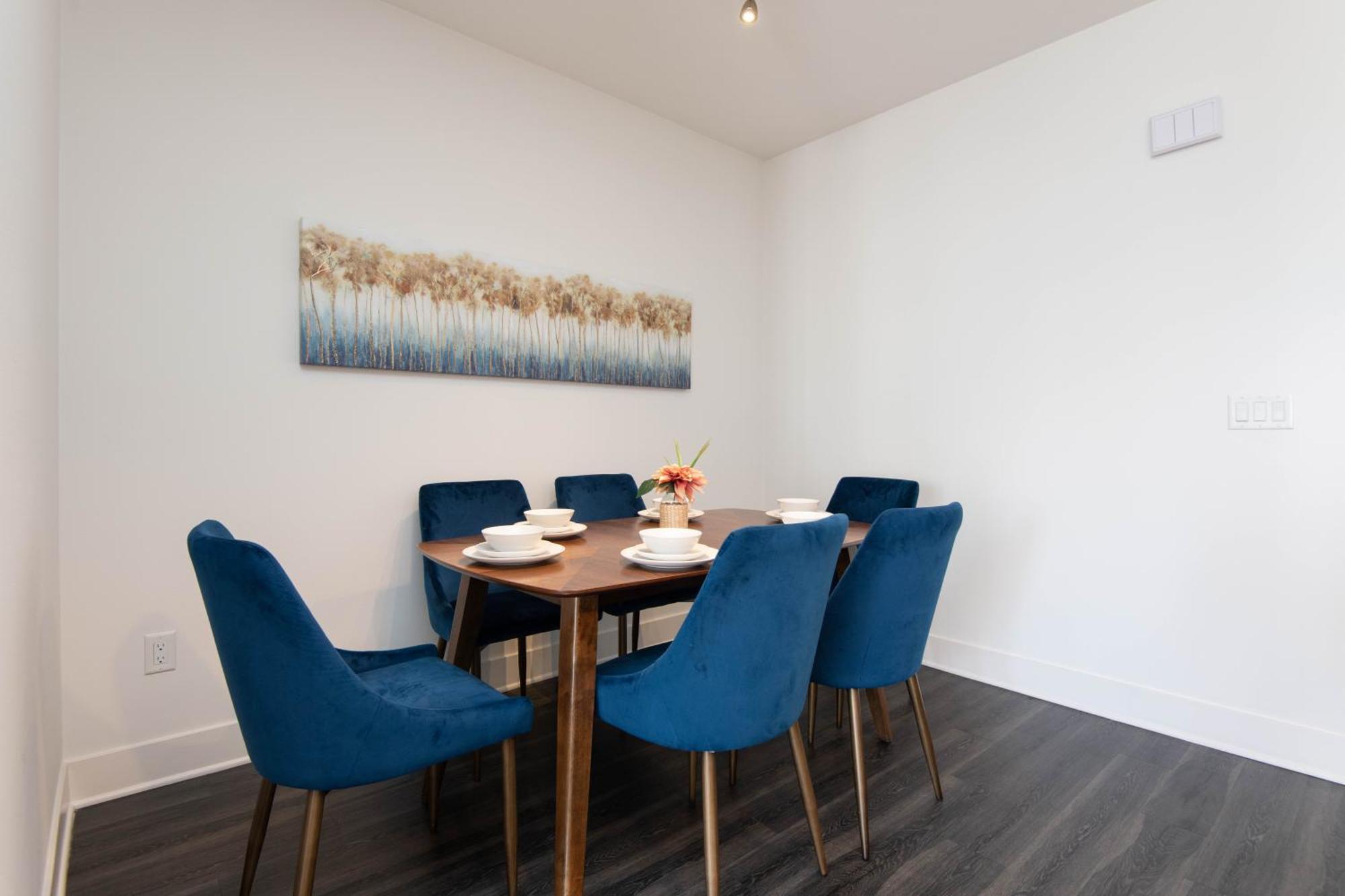 Centrally Located Apartments With Free Parking Глендейл Экстерьер фото